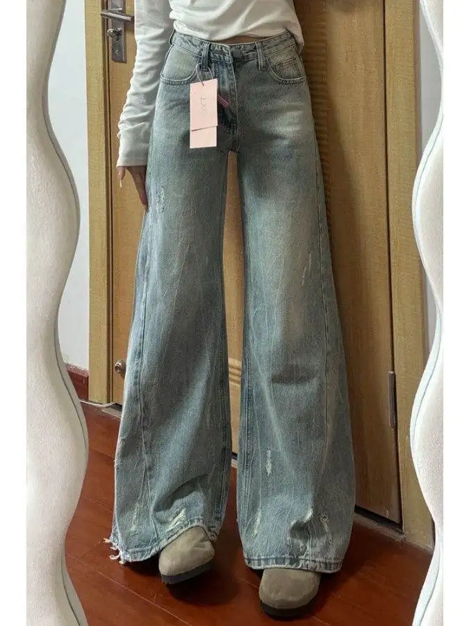 High Waist Straight Leg Vintage Washed Denim Jeans Women's Summer New Loose Wide Leg Pants Slimming Versatile Casual Trousers
High Waist Straight Leg Vintage Washed Denim Jeans Women's Summer New Loose Wide Leg Pants Slimming Versatile Casual Trousers
