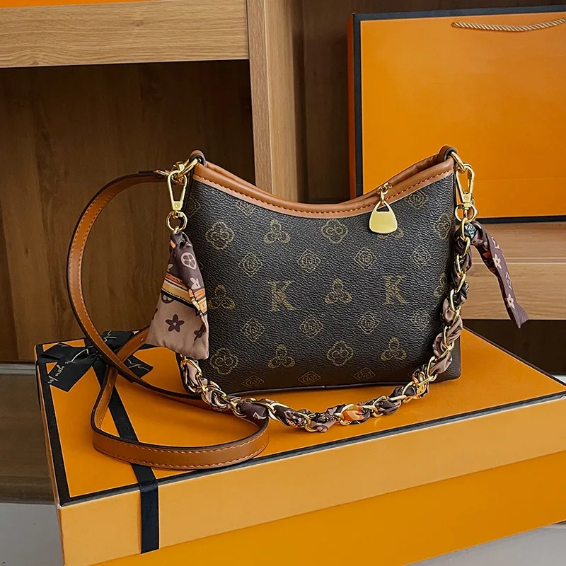 Дизайнерская сумка через плечо с монограммой для женщин, 202, просторная сумка-шоппер, многосторонняя сумка для переноски, модная эстетичная сумка через плечо  
Дизайнерская сумка через плечо с монограммой для женщин, 202, просторная сумка-шоппер, многосторонняя сумка для переноски, модная эстетичная сумка через плечо 