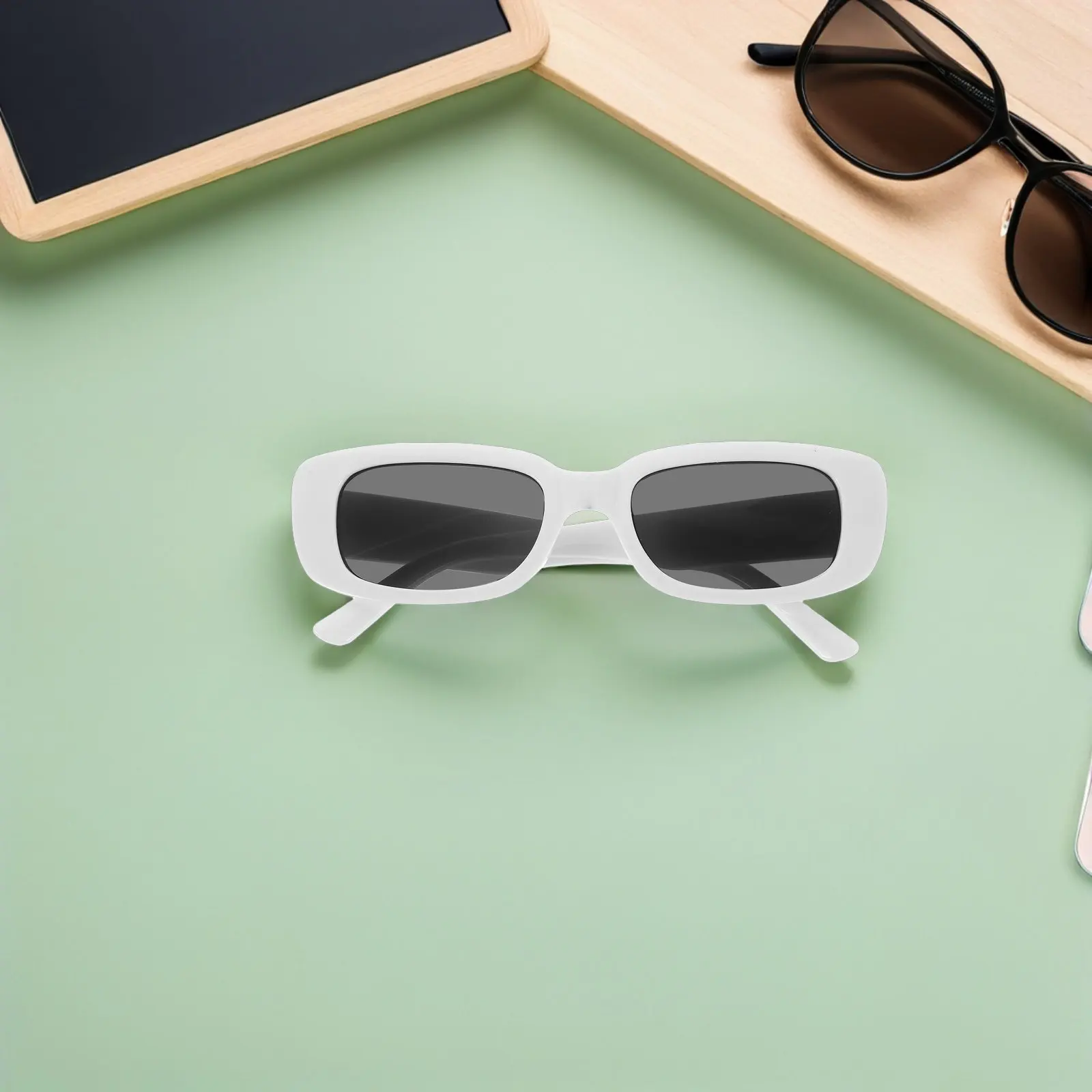 20Pcs Trendy Sunglasses Bulk Set Minimalist Style Lightweight Shades for Men Women Travel Outdoor Fashion Sunglasses
20Pcs Trendy Sunglasses Bulk Set Minimalist Style Lightweight Shades for Men Women Travel Outdoor Fashion Sunglasses