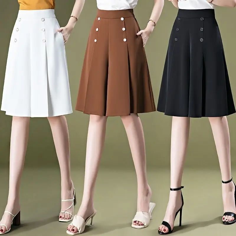 2024 Retro Wide-leg Shorts Women Mid-pants Summer New Casual Fold Cool and Refreshing A-line Half Length Pants Skirt L-4xL Z439
2024 Retro Wide-leg Shorts Women Mid-pants Summer New Casual Fold Cool and Refreshing A-line Half Length Pants Skirt L-4xL Z439