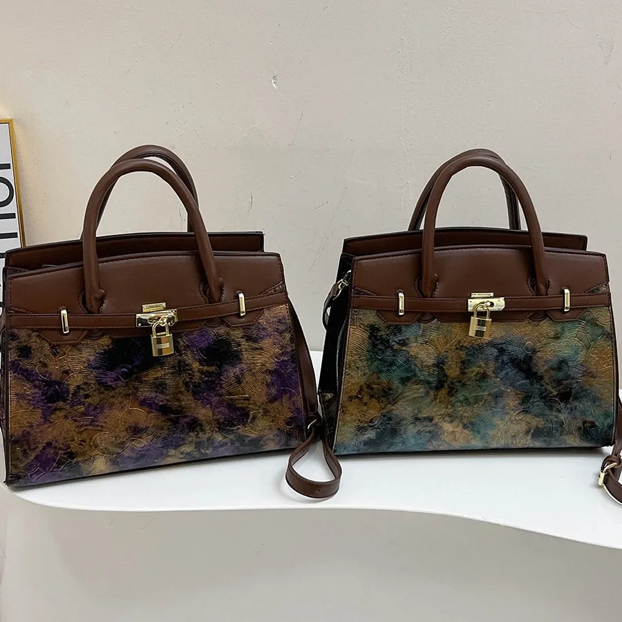 2025 Trendy Embossed PU Crossbody Bag - Women's Fashion Handbag
2025 Trendy Embossed PU Crossbody Bag - Women's Fashion Handbag