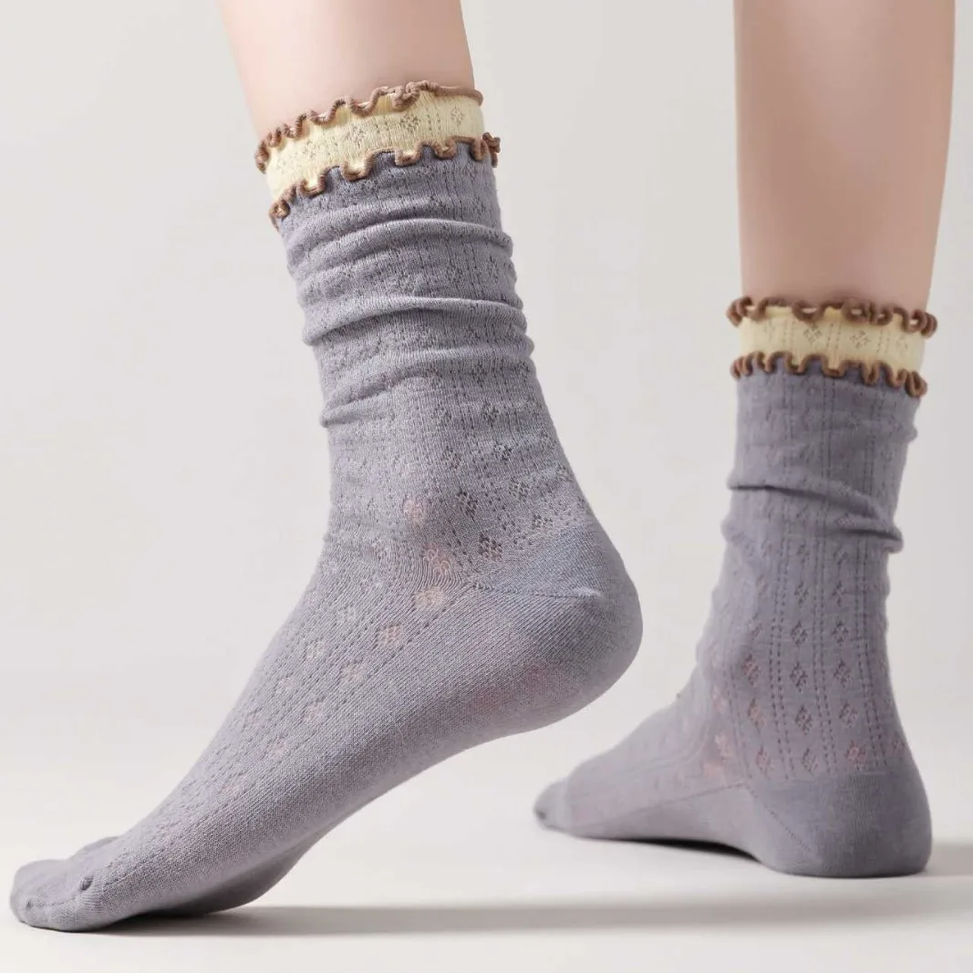 Women's Socks Thin Summer Socks for Women Versatile Curling Stockings Soft and Comfortable Tube Socks Color Matching
Women's Socks Thin Summer Socks for Women Versatile Curling Stockings Soft and Comfortable Tube Socks Color Matching