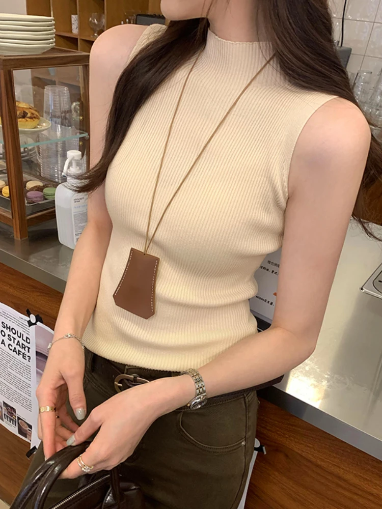 AOSSVIAO 2025 Knitted Top Women Y2K Tank Top Half Neck Vest Female Sleeveless Sweater Chic Streetwear Solid Skinny Tube Top
AOSSVIAO 2025 Knitted Top Women Y2K Tank Top Half Neck Vest Female Sleeveless Sweater Chic Streetwear Solid Skinny Tube Top