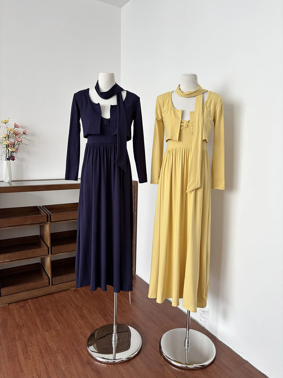 Elegant Casual Long Sleeve T-Shirt Cardigan Stylish Sexy Strap Dress Women Summer New Arrival Polyester Fiber High Waist
Elegant Casual Long Sleeve T-Shirt Cardigan Stylish Sexy Strap Dress Women Summer New Arrival Polyester Fiber High Waist