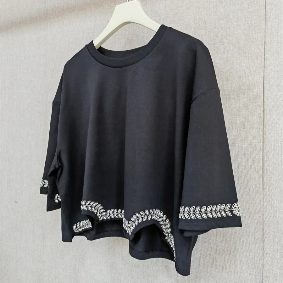 Short T-shirt Heavy Industry Hem Leaf Diamond Short Sleeve Top Kawaii Clothes Y2k Streetwear 2025 Spring and Summer New
Short T-shirt Heavy Industry Hem Leaf Diamond Short Sleeve Top Kawaii Clothes Y2k Streetwear 2025 Spring and Summer New