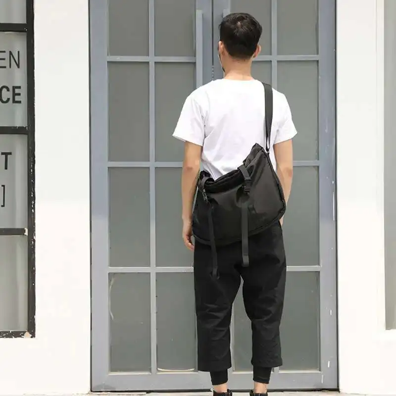 Crossbody Casual Messenger Capacity Bag Large Riding Shoulder Bag High Quality Men's Hip Hop Street Travel Pack
Crossbody Casual Messenger Capacity Bag Large Riding Shoulder Bag High Quality Men's Hip Hop Street Travel Pack