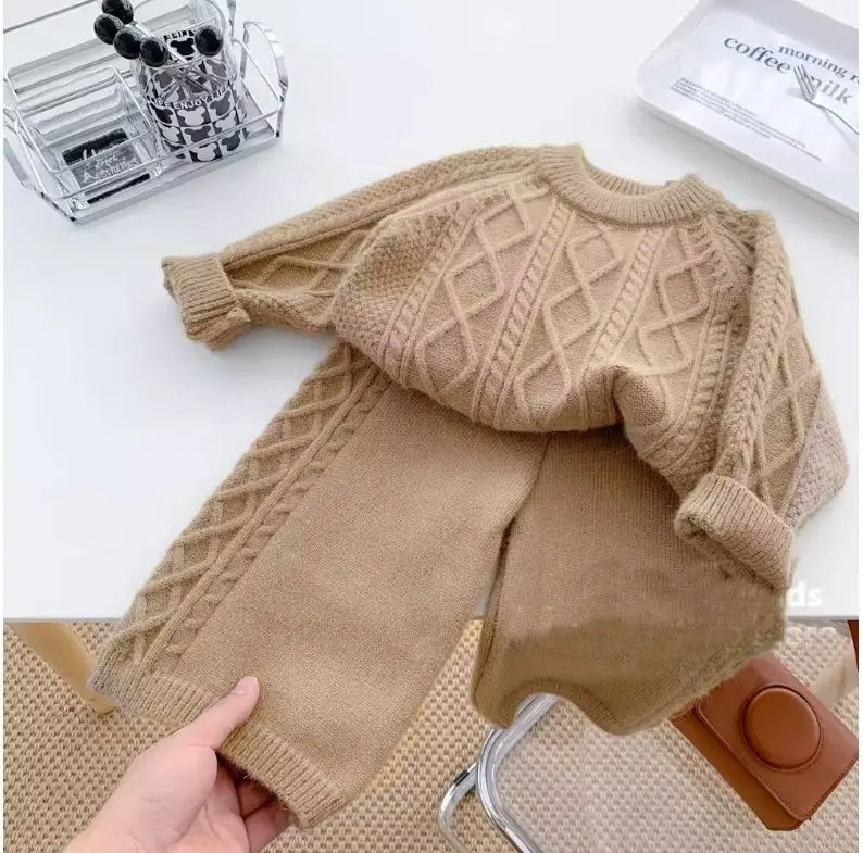 Korean Suit For Girls Retro Girl Outfits Cardigan Knit Sweater+Flared Pants Autumn 2 Piece Set Girls Top And Bottom Clothes Set
Korean Suit For Girls Retro Girl Outfits Cardigan Knit Sweater+Flared Pants Autumn 2 Piece Set Girls Top And Bottom Clothes Set