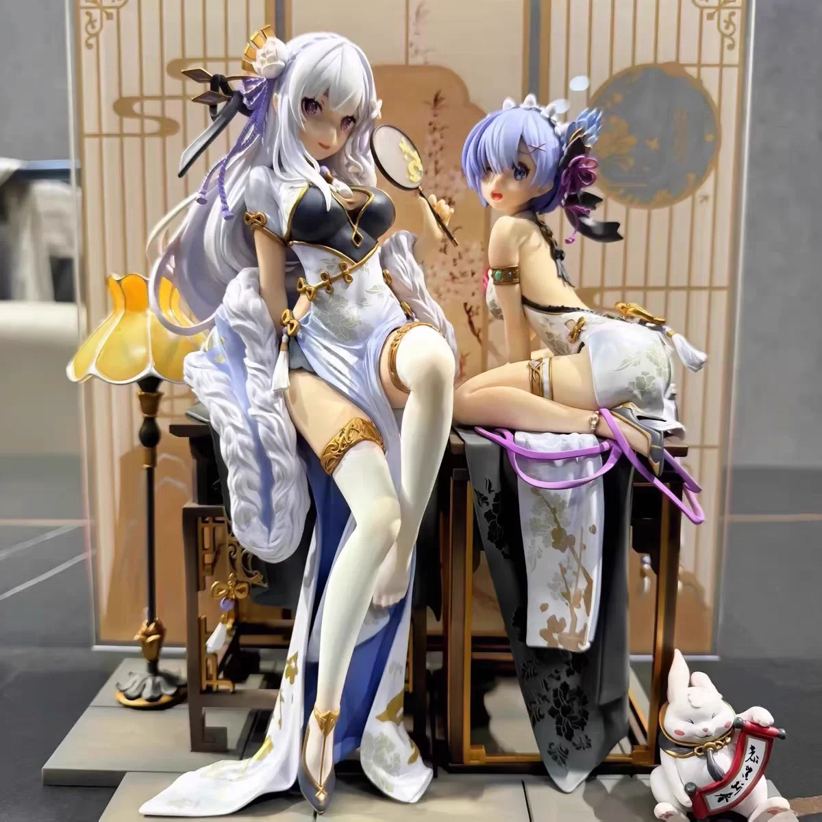 Re:Zero Starting Life In Another World Rem & Cheongsam Emilia Anime Action Figure Model Toy Statue Doll Desktop Ornament Gifts
Re:Zero Starting Life In Another World Rem & Cheongsam Emilia Anime Action Figure Model Toy Statue Doll Desktop Ornament Gifts