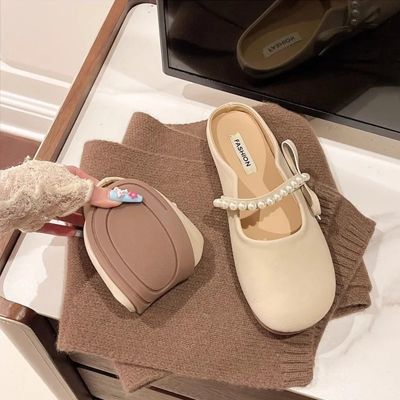 Gentle flat-soled soft-bottomed closed-toe half-slipper women's outer wear new style spring and summer sandals Mary Jane
Gentle flat-soled soft-bottomed closed-toe half-slipper women's outer wear new style spring and summer sandals Mary Jane