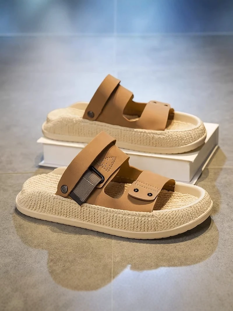 Men's Summer 2026 New Anti-slip Beachwear Thick Bottom Two-use Casual Sandals Breathable Slip-on EVA Material
Men's Summer 2026 New Anti-slip Beachwear Thick Bottom Two-use Casual Sandals Breathable Slip-on EVA Material