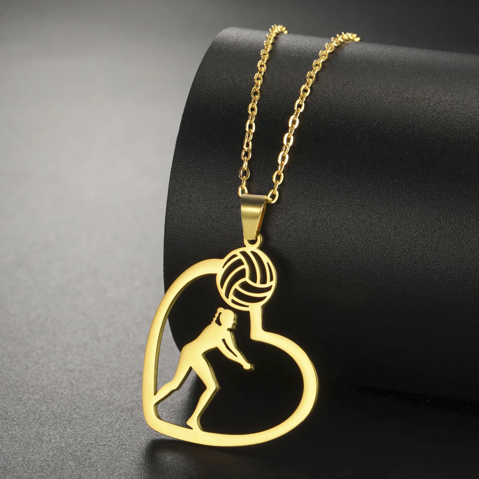 Amaxer Fashion Volleyball Spiking Training Actions Pendants Necklace for Beginners Player Large Event Festival Jewelry Gifts
Amaxer Fashion Volleyball Spiking Training Actions Pendants Necklace for Beginners Player Large Event Festival Jewelry Gifts