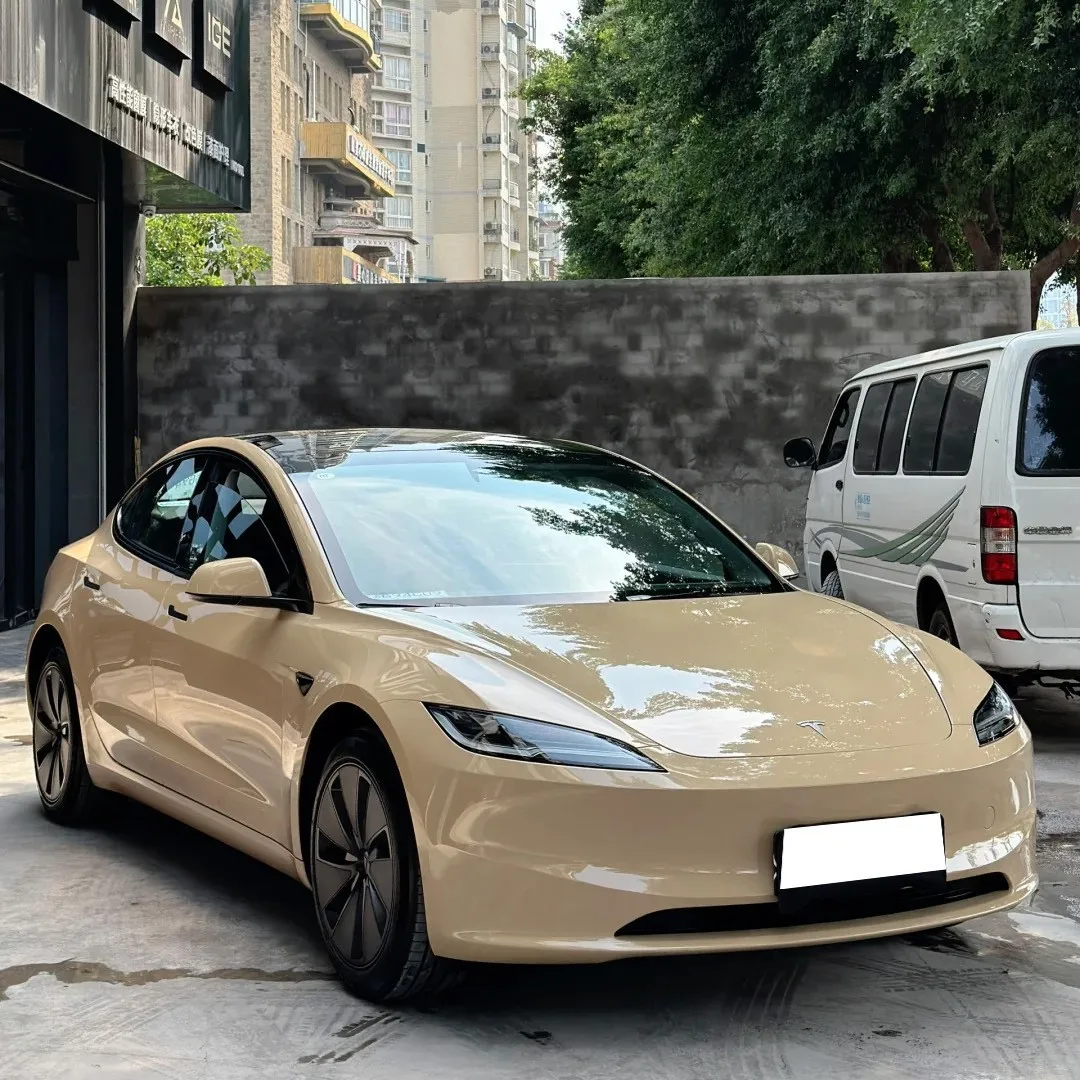 Glossy Crystal Desert Yellow Full Car Wrap Vinyl PVC PET Auto Body Sticker Color Changing Film Roll Paint Protection 1.52X18M
Glossy Crystal Desert Yellow Full Car Wrap Vinyl PVC PET Auto Body Sticker Color Changing Film Roll Paint Protection 1.52X18M