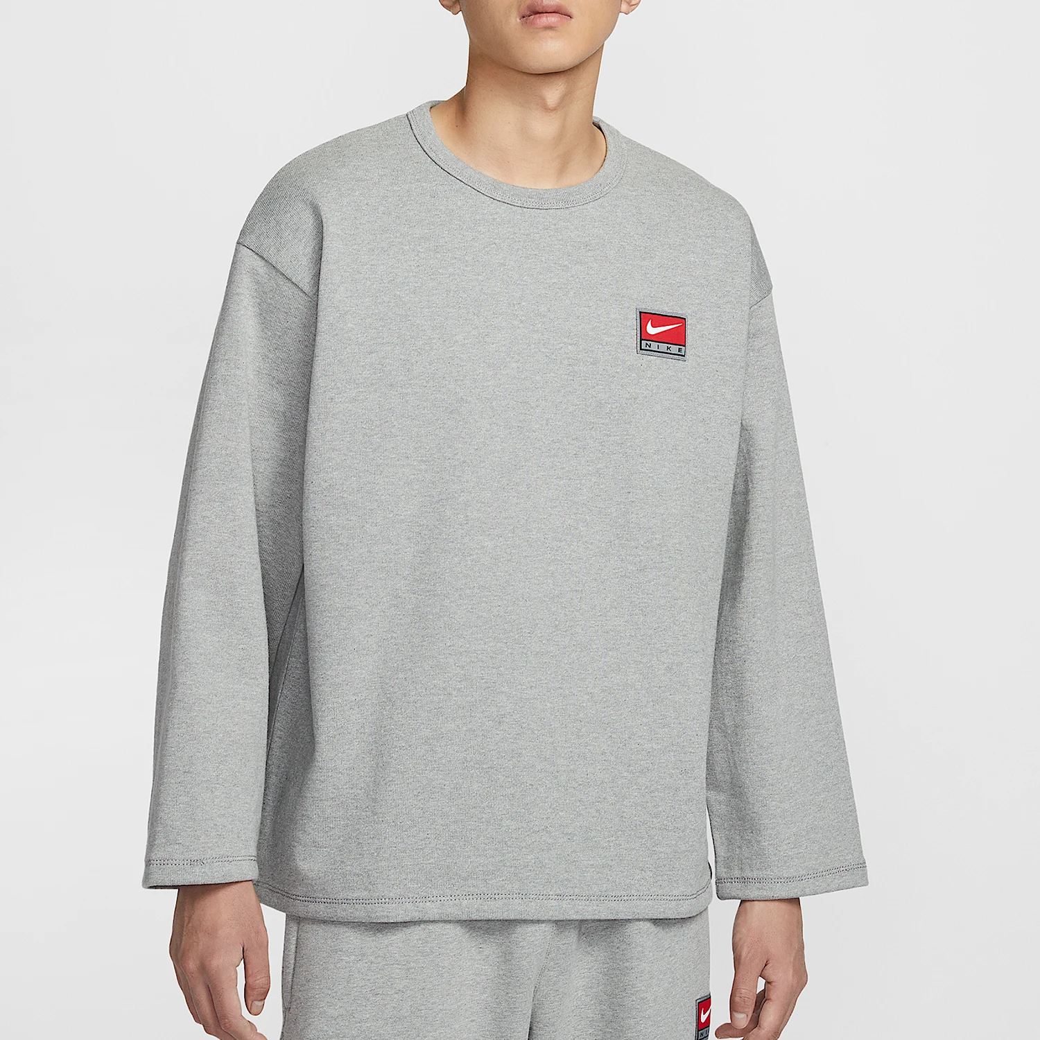 Оригинальный мужской пуловер Nike Spring с круглым вырезом, прочная толстовка IF1340-063
Оригинальный мужской пуловер Nike Spring с круглым вырезом, прочная толстовка IF1340-063