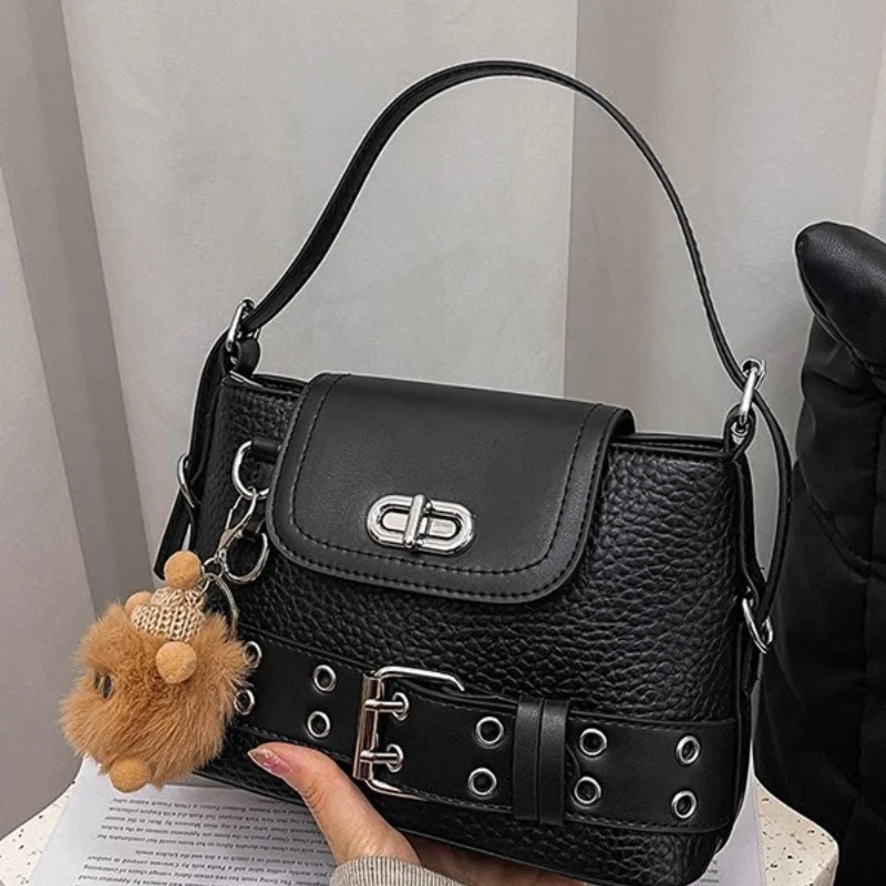 Женские сумки-ведра через плечо, маленькие, из искусственной кожи, с заклепками, дизайнерские, модные, женские сумки через плечо, черные
Женские сумки-ведра через плечо, маленькие, из искусственной кожи, с заклепками, дизайнерские, модные, женские сумки через плечо, черные