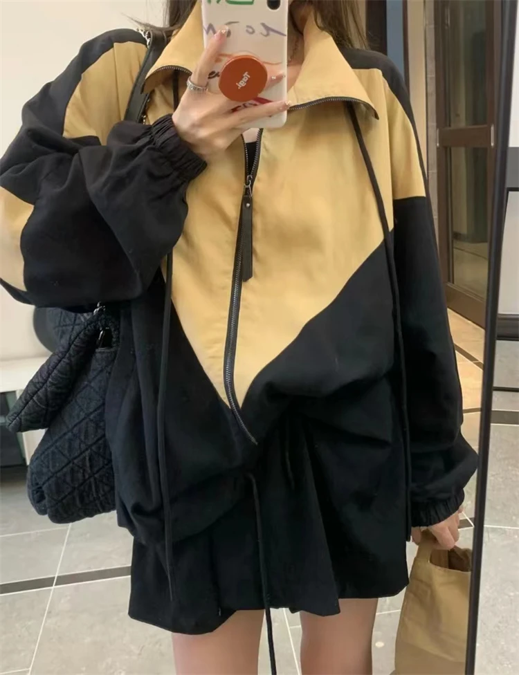 Casual Splicing Baseball uniform Jacket Women's Clothing Spring Autumn Coats 2022 New Korean Long-sleeved Jackets Tops JP411
Casual Splicing Baseball uniform Jacket Women's Clothing Spring Autumn Coats 2022 New Korean Long-sleeved Jackets Tops JP411