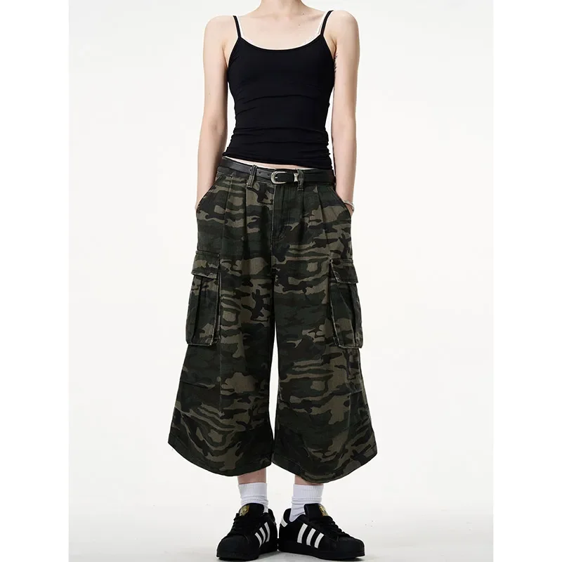 Women Short Jeans Green Camouflage American Vintage Y2K Straight Streetwear Wide Leg Pants High Waist Female Summer Denim Shorts
Women Short Jeans Green Camouflage American Vintage Y2K Straight Streetwear Wide Leg Pants High Waist Female Summer Denim Shorts