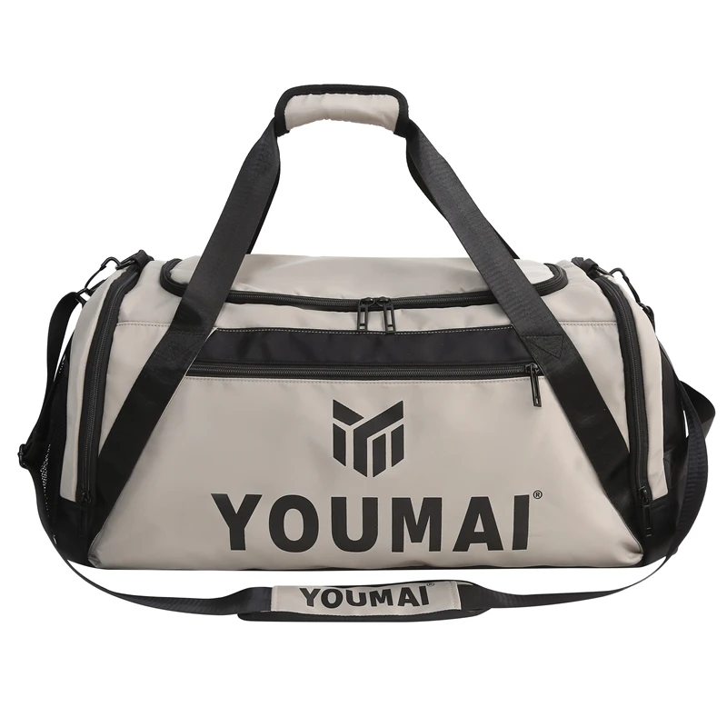 Large Capacity Multifunctional Gym Travel Luggage Duffel Bag Waterproof Multifunctional Travel Bag with Shoulder Strap
Large Capacity Multifunctional Gym Travel Luggage Duffel Bag Waterproof Multifunctional Travel Bag with Shoulder Strap