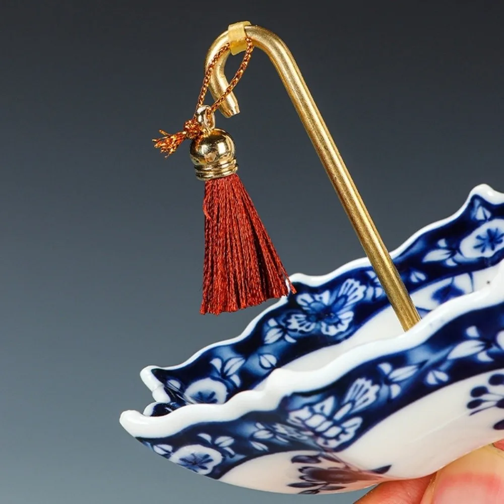 Ceramic Umbrella Tea Strainer Traditional Exquisite Tea Infuser Tea Tray Set Creative Chinese Style
Ceramic Umbrella Tea Strainer Traditional Exquisite Tea Infuser Tea Tray Set Creative Chinese Style