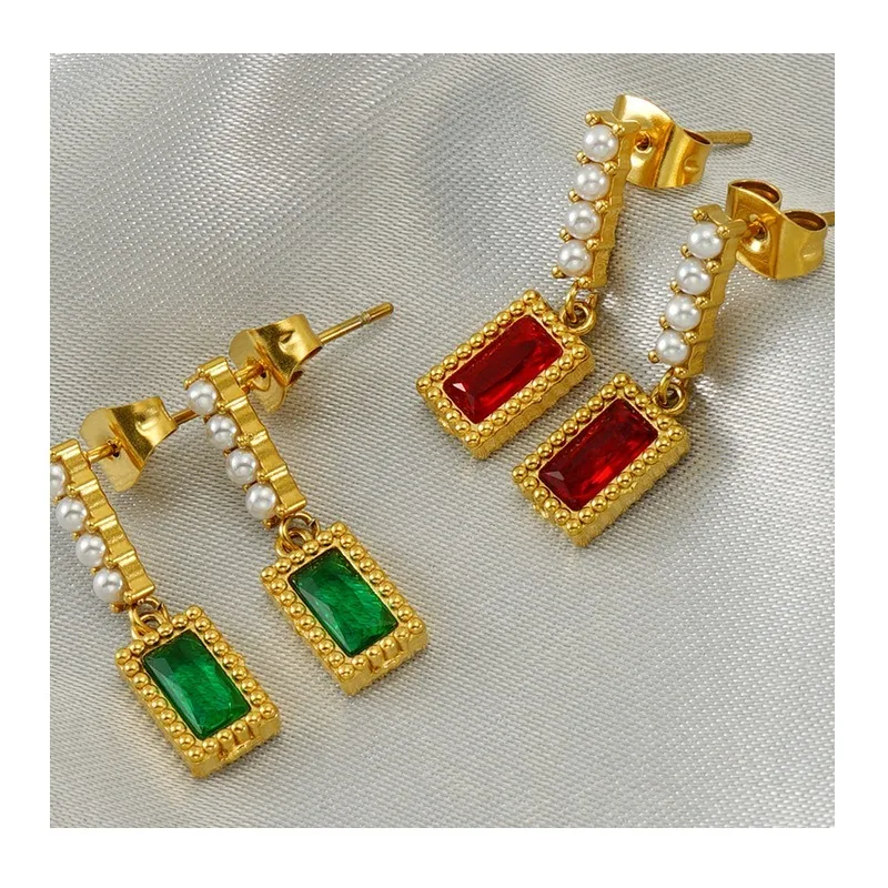 Wind New Stainless Steel Pearl Stud Earrings Square Niche Design Sense Zircon Earrings Earrings Women
Wind New Stainless Steel Pearl Stud Earrings Square Niche Design Sense Zircon Earrings Earrings Women