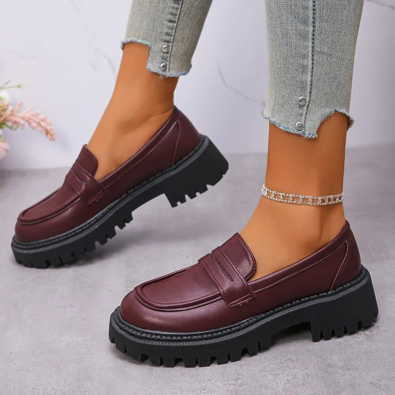 Лоферы на платформе из искусственной кожи в британском стиле, женские модные туфли-оксфорды без шнуровки, большие размеры 42, женские рабочие туфли на толстой подошве
Лоферы на платформе из искусственной кожи в британском стиле, женские модные туфли-оксфорды без шнуровки, большие размеры 42, женские рабочие туфли на толстой подошве