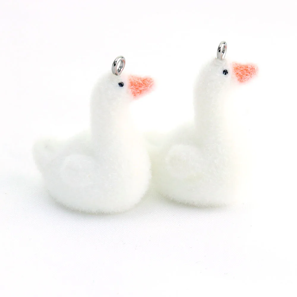 4pcs Duck Flocked Mini Pendant Resin 3D Keychain Suitable for DIY pendant keychains
4pcs Duck Flocked Mini Pendant Resin 3D Keychain Suitable for DIY pendant keychains