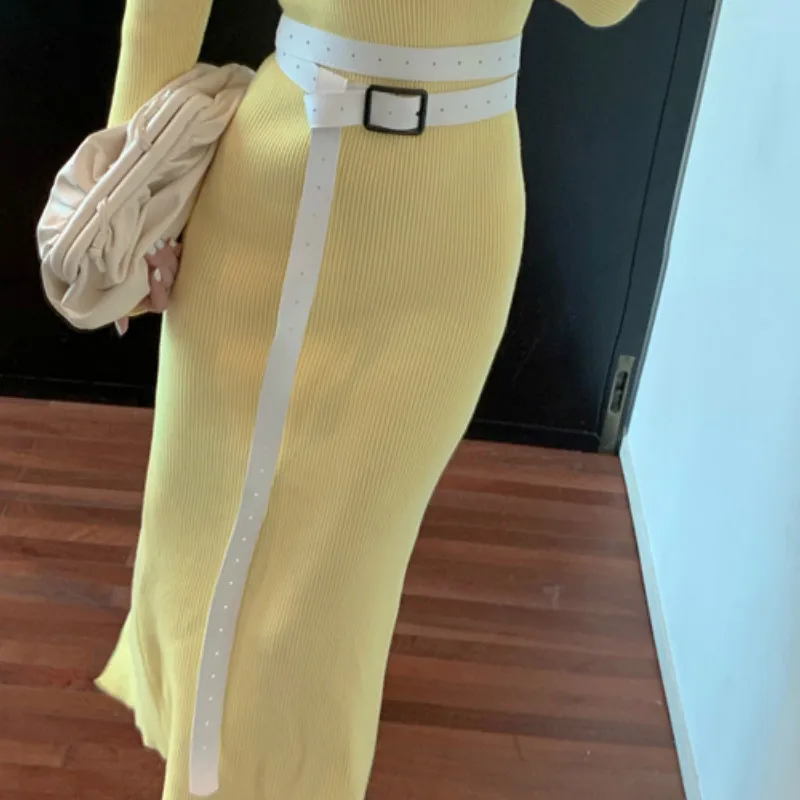 Fashion Knitted Basic Dress 2022 New Square Neck Bubble Sleeve Long Sleeve Ladies Sweater Dress Belt Slim Waist Elegant Women
Fashion Knitted Basic Dress 2022 New Square Neck Bubble Sleeve Long Sleeve Ladies Sweater Dress Belt Slim Waist Elegant Women