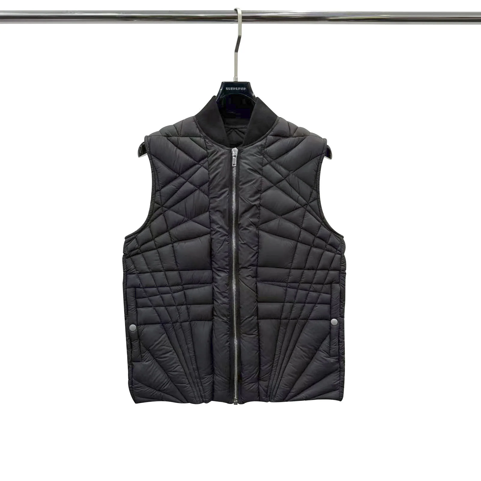 Goose down | Dark style moto-line herringbone design zipper sleeveless motorcycle down jacket
Goose down | Dark style moto-line herringbone design zipper sleeveless motorcycle down jacket