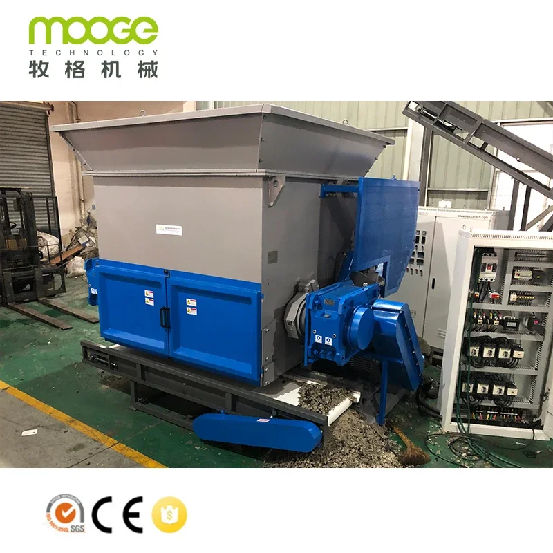 Supply 1000 kg / h Waste Fabric shredding / PET Fiber Plastic shredder machine
Supply 1000 kg / h Waste Fabric shredding / PET Fiber Plastic shredder machine