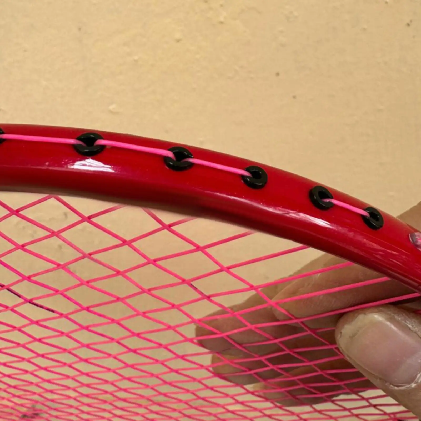 Lightweight Nylon Racquet Grommets Eyelets String Tube Protection Stringing Gear for Badminton Racket Replacement
Lightweight Nylon Racquet Grommets Eyelets String Tube Protection Stringing Gear for Badminton Racket Replacement