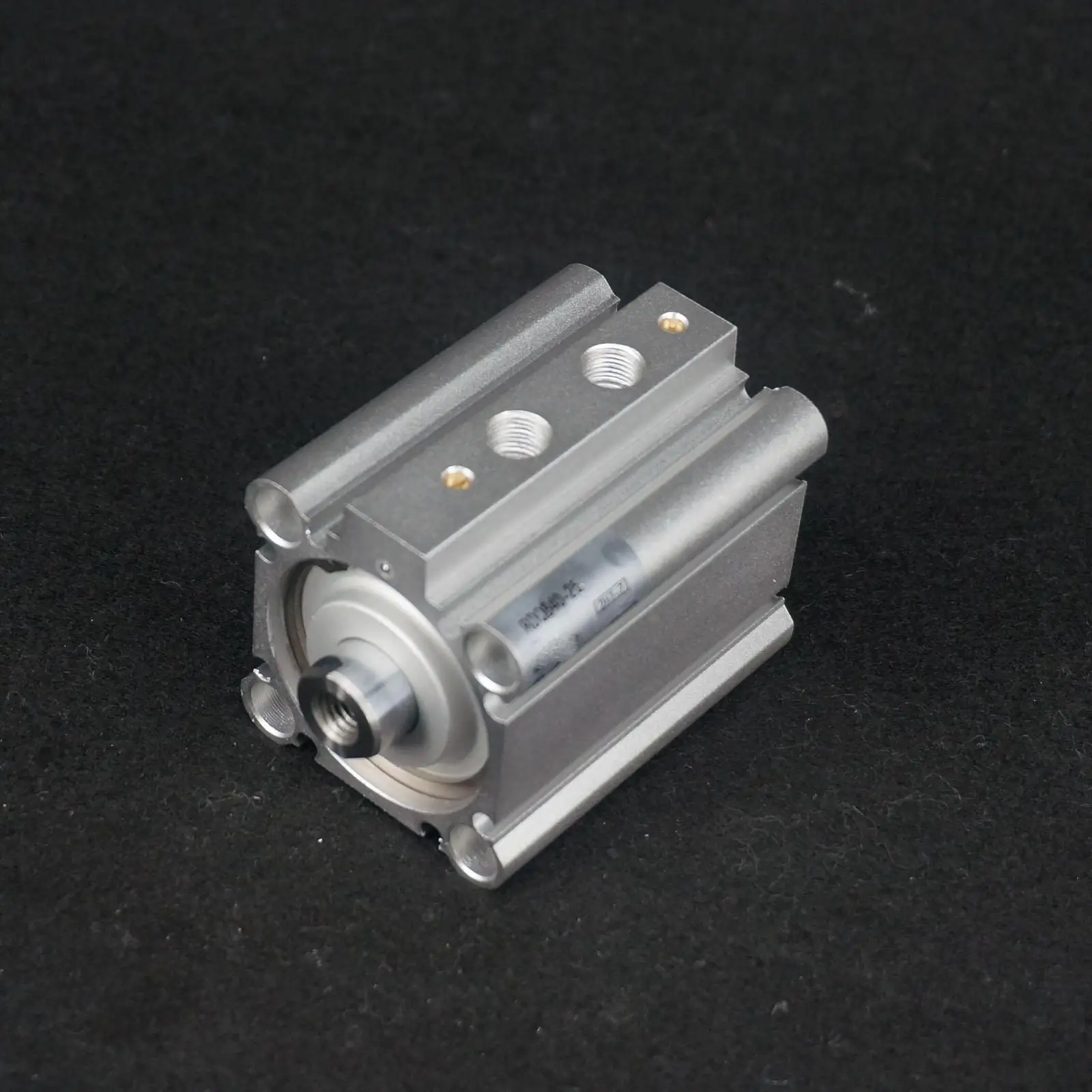 RDQB40-25 Compact Cylinder With Magnet Air Cushion Bore 40mm Stroke 25mm Through-hole (Standard)
RDQB40-25 Compact Cylinder With Magnet Air Cushion Bore 40mm Stroke 25mm Through-hole (Standard)