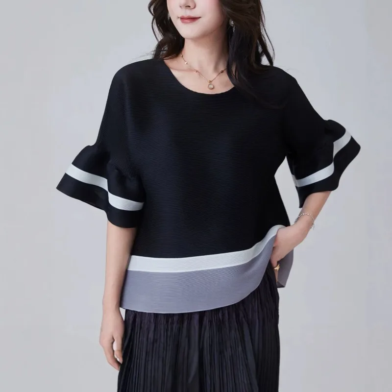 Miyake Pleated 2026 Flared Sleeve T-Shirt for Women Loose Fit Round Neck Plus Size Fashionable Pleated Top for Summer Pleat
Miyake Pleated 2026 Flared Sleeve T-Shirt for Women Loose Fit Round Neck Plus Size Fashionable Pleated Top for Summer Pleat