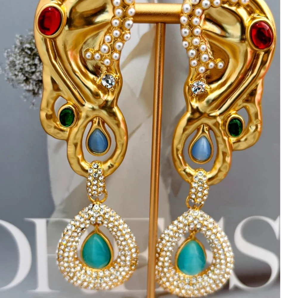 Surrealist Facial Features Series Earrings Brass Jewelry Gift
Surrealist Facial Features Series Earrings Brass Jewelry Gift