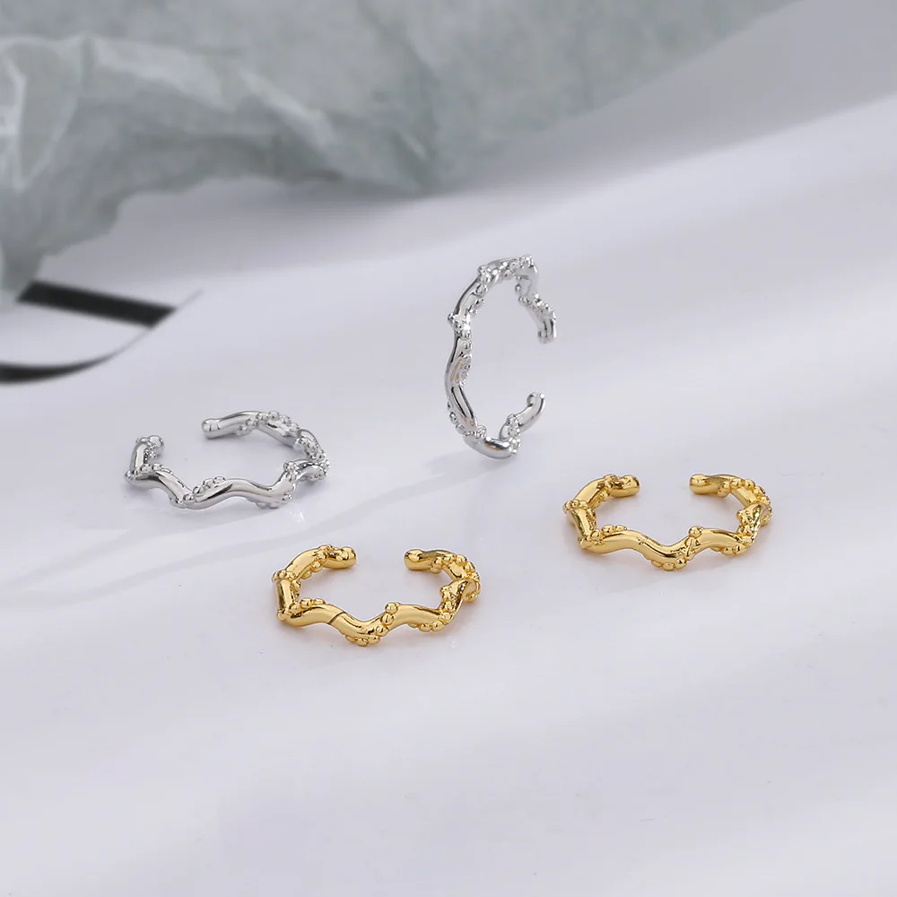 VENTFILLE 1PC Silver Gold Color Wave Ear Clip for Women Girl Birthday Gift Irregular Ins Simplicity Jewelry Dropshipping
VENTFILLE 1PC Silver Gold Color Wave Ear Clip for Women Girl Birthday Gift Irregular Ins Simplicity Jewelry Dropshipping