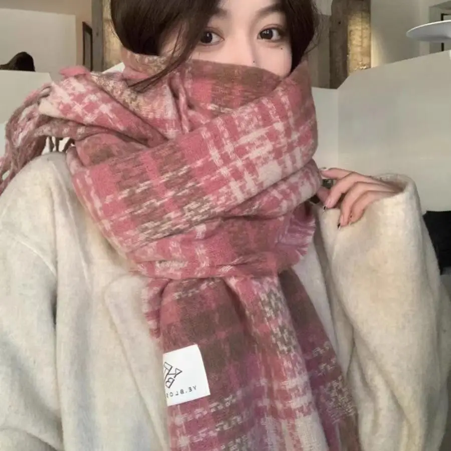 Korean Style Women's Scarf Warmth Atmosphere Rose Pink Versatile Luxury Autumn Winter Fashion Accessories Cashmere Scarf
Korean Style Women's Scarf Warmth Atmosphere Rose Pink Versatile Luxury Autumn Winter Fashion Accessories Cashmere Scarf