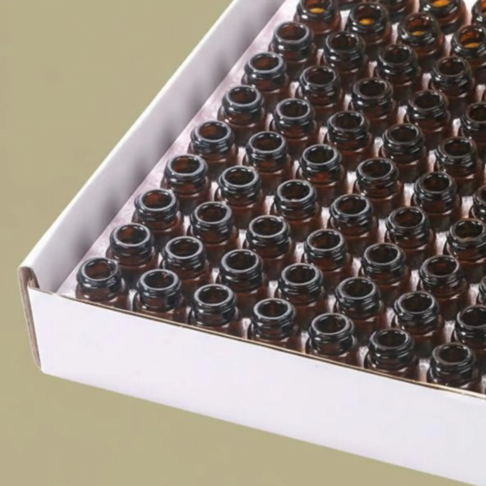100 Pieces Mini Brown-Tinted Glass Bottle Reusable Brown-Tinted Glass Vial Set Perfume Sample Vial Leakproof Cosmetic Packaging
100 Pieces Mini Brown-Tinted Glass Bottle Reusable Brown-Tinted Glass Vial Set Perfume Sample Vial Leakproof Cosmetic Packaging