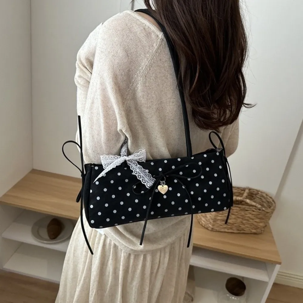 PU Polka Dot Shoulder Bag with Lace Ribbon Anti-splash Water French Stick Handbag Korean Style Bow Decoration
PU Polka Dot Shoulder Bag with Lace Ribbon Anti-splash Water French Stick Handbag Korean Style Bow Decoration