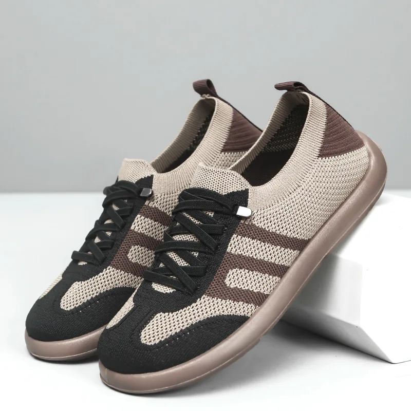 2025 spring new Beijing cloth shoes burst fashion soft sole non-slip mother light comfortable German training outdoor shoes
2025 spring new Beijing cloth shoes burst fashion soft sole non-slip mother light comfortable German training outdoor shoes