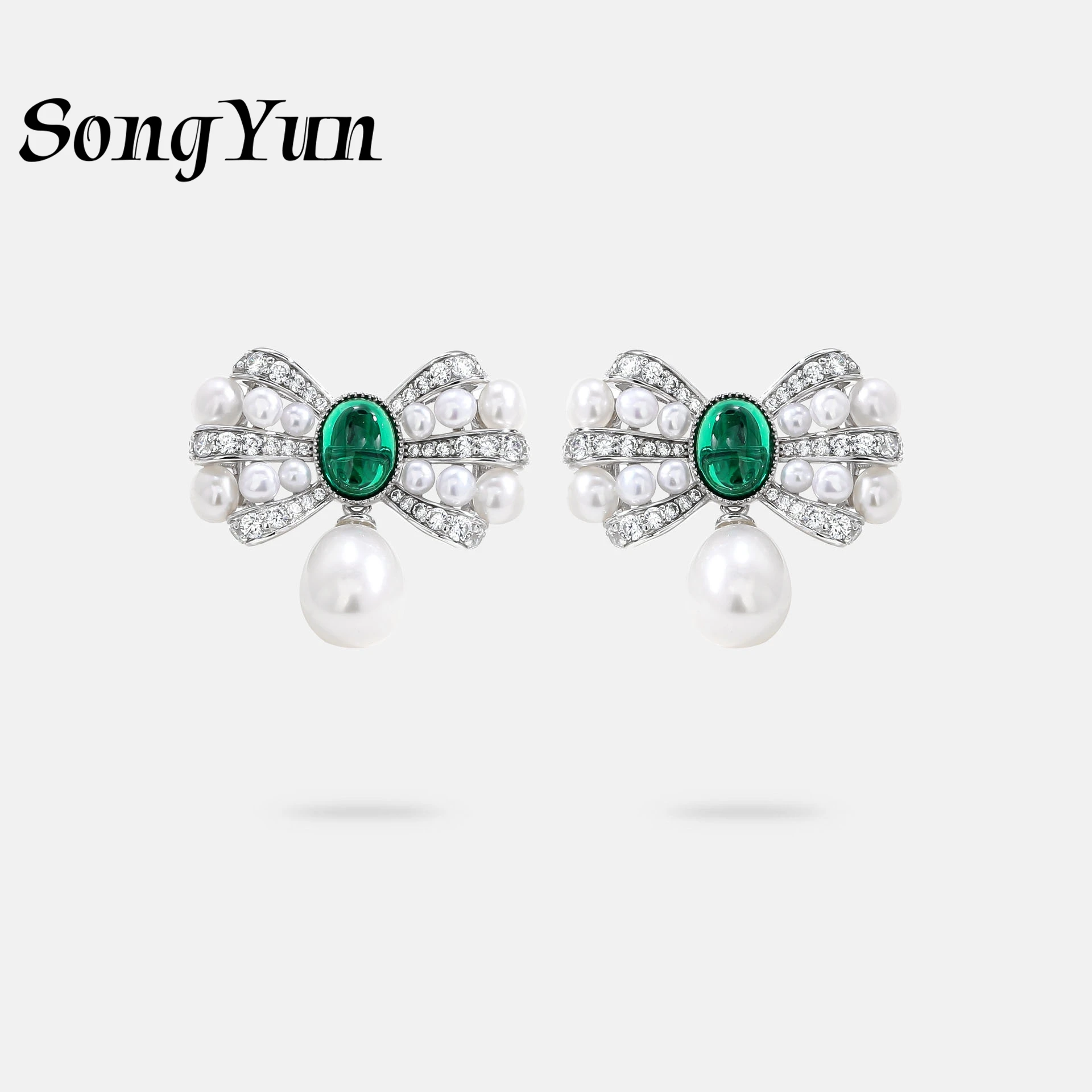 SongYun Jewelry 925 Sterling Silver Bowknot Stud Earrings Designer HCD Emerald Gemstones Love s925 Pearl Earrings Accessories
SongYun Jewelry 925 Sterling Silver Bowknot Stud Earrings Designer HCD Emerald Gemstones Love s925 Pearl Earrings Accessories