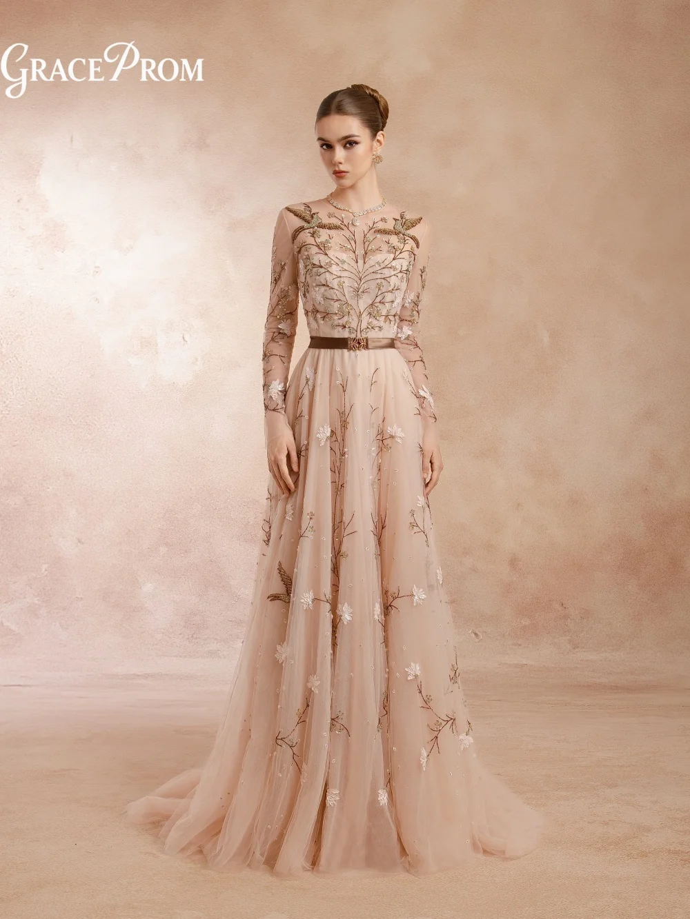 Elegant Floral Branch Evening Gown Nude Blush Long Sleeve Belted Sheer Tulle A Line Party Dress For Wedding Guests فساتين سهرة
Elegant Floral Branch Evening Gown Nude Blush Long Sleeve Belted Sheer Tulle A Line Party Dress For Wedding Guests فساتين سهرة