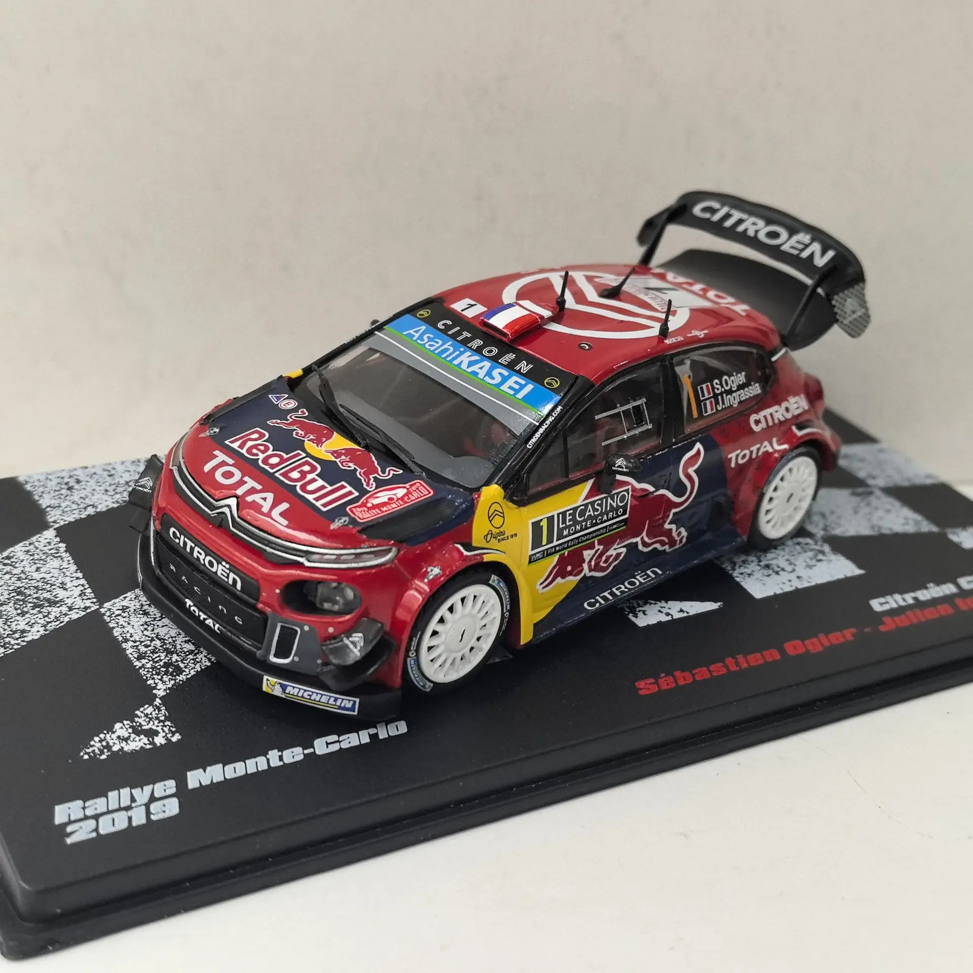 Diecast DEA 1/43 Scale CITROEN C3 WRC #1 2019 Alloy Car Model Collectible Toy Gift Souvenir
Diecast DEA 1/43 Scale CITROEN C3 WRC #1 2019 Alloy Car Model Collectible Toy Gift Souvenir