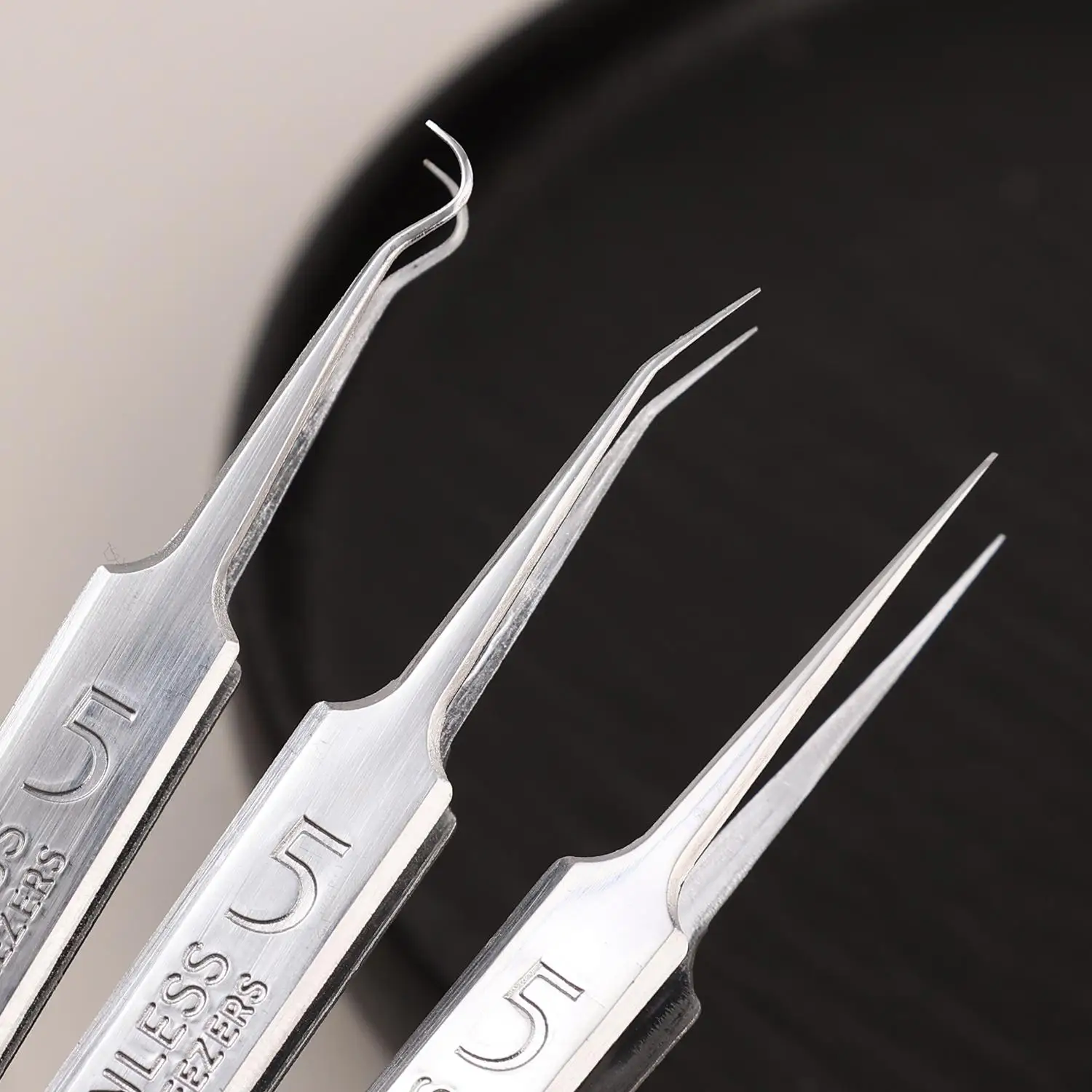 3/5/8Piece Tweezers Acne Blackhead Removal Needles Black Dots Cleaner Deep Cleansing Pore Cleaner Face Skin Care for All Skin
3/5/8Piece Tweezers Acne Blackhead Removal Needles Black Dots Cleaner Deep Cleansing Pore Cleaner Face Skin Care for All Skin