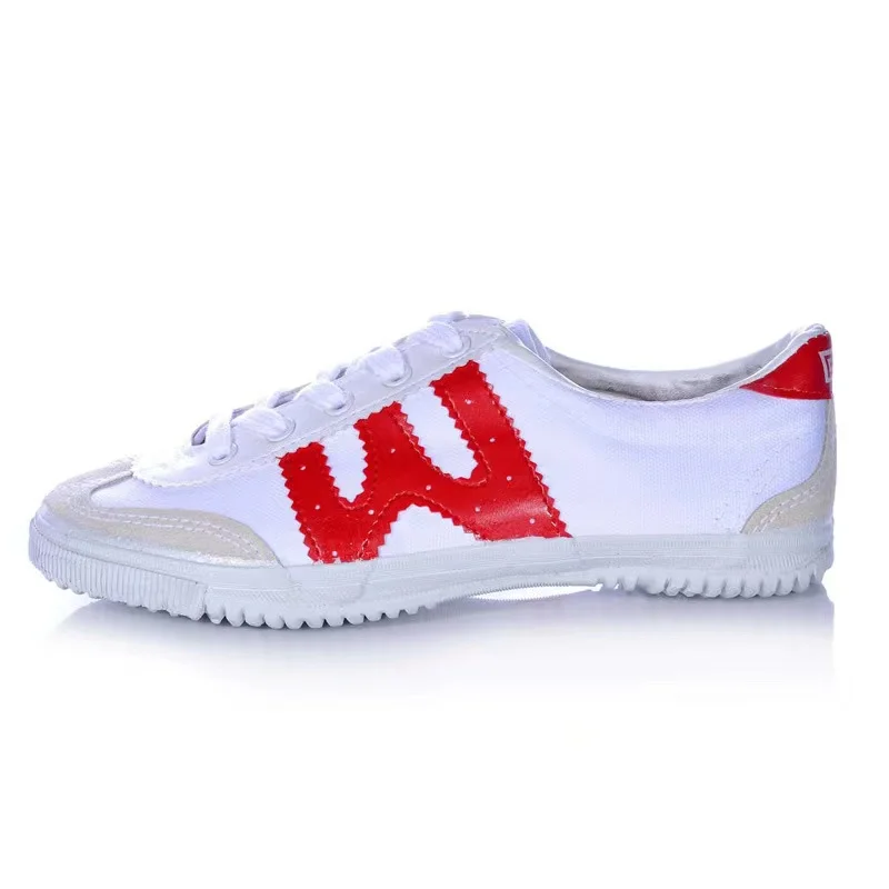 2026 HUILI White Tai Chi Sport Shoes Martial Arts Kung Fu Boxing Shoes Professional Competition Taekwondo Wushu Sh
2026 HUILI White Tai Chi Sport Shoes Martial Arts Kung Fu Boxing Shoes Professional Competition Taekwondo Wushu Sh