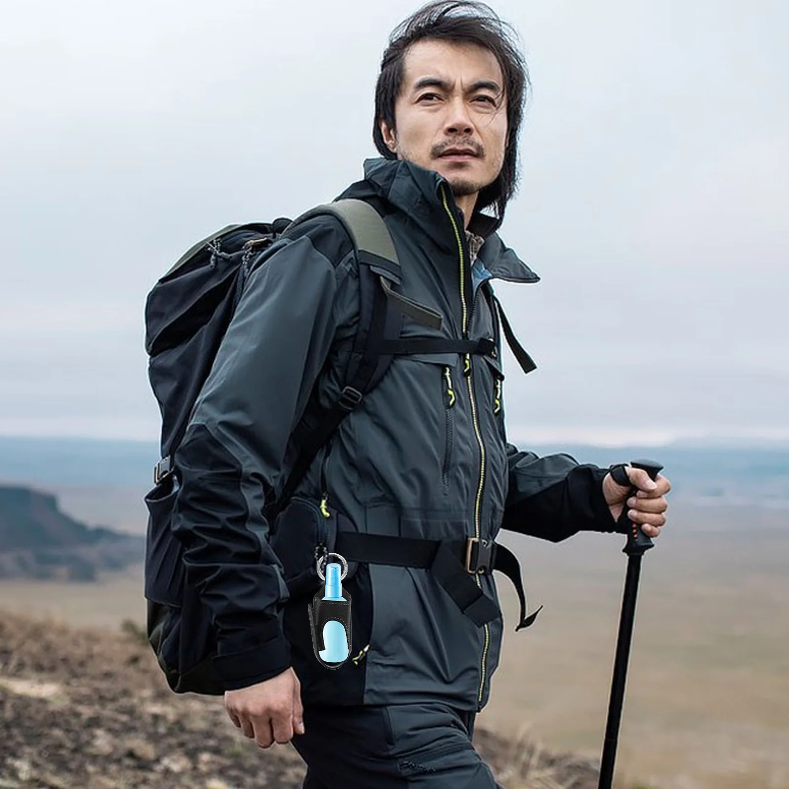 2Pcs Spray Bottle Carrier Bag with Keyring Mini Storage Pouch for Outdoor Activities Long-Lasting Material Travel Camping
2Pcs Spray Bottle Carrier Bag with Keyring Mini Storage Pouch for Outdoor Activities Long-Lasting Material Travel Camping