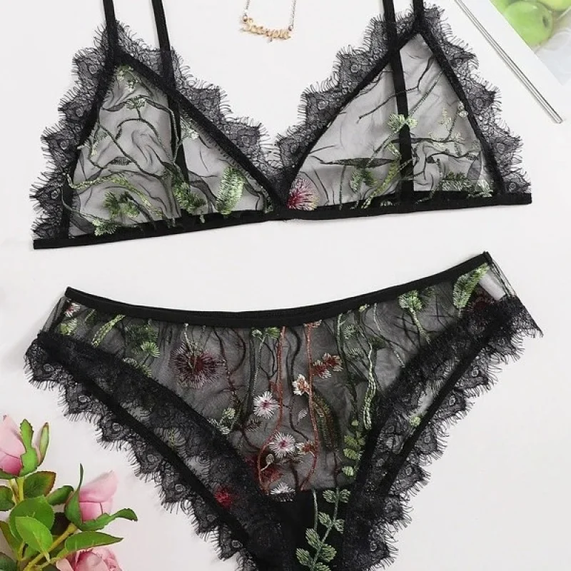 Black Lace Trim Printed Home Set Women Elastic Comfortable Close Fitting Clothes
Black Lace Trim Printed Home Set Women Elastic Comfortable Close Fitting Clothes