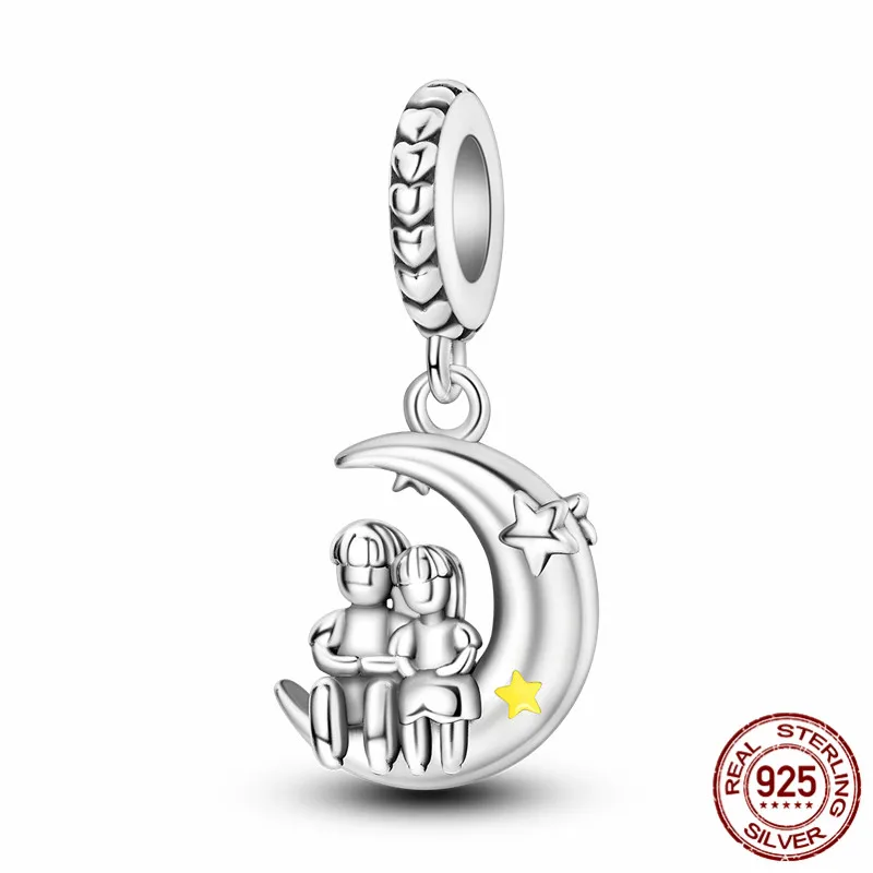 S925 Sterling Silver Star and Moon Couple Pendant Beads, perfect for DIY bracelets and a great gift idea for women.
S925 Sterling Silver Star and Moon Couple Pendant Beads, perfect for DIY bracelets and a great gift idea for women.