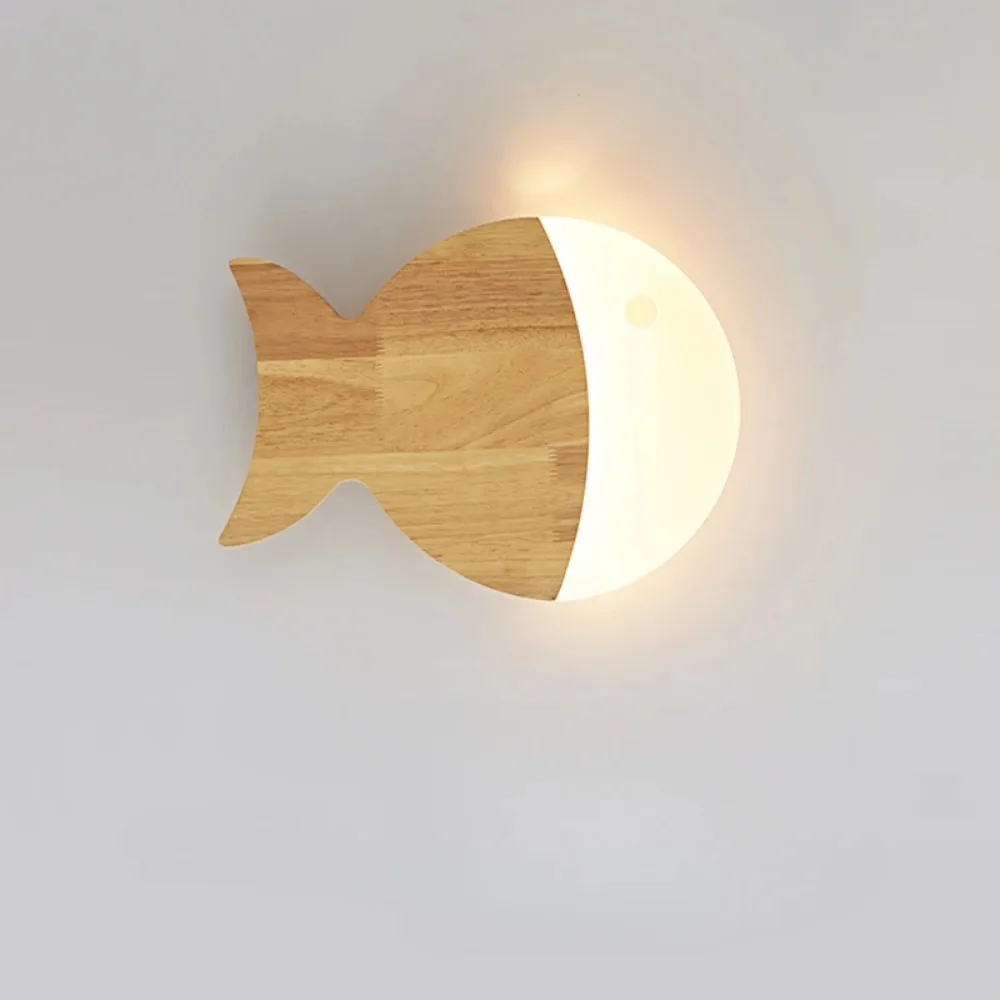 Small fish wall lamp children's bedroom bedside lamp modern simple study room Japanese style log
Small fish wall lamp children's bedroom bedside lamp modern simple study room Japanese style log