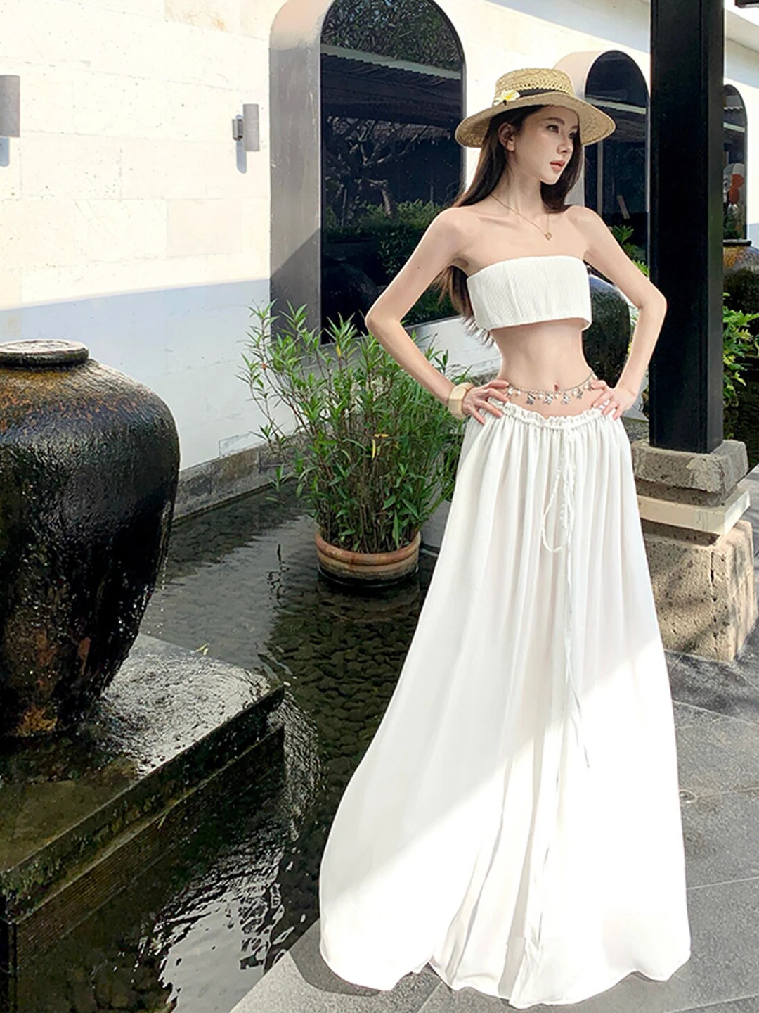 Summer Vacation Style One Shoulder Top And High Waist Skirt Set Comfortable Cotton Blend Short Sleeve Women's Fashion Set
Summer Vacation Style One Shoulder Top And High Waist Skirt Set Comfortable Cotton Blend Short Sleeve Women's Fashion Set