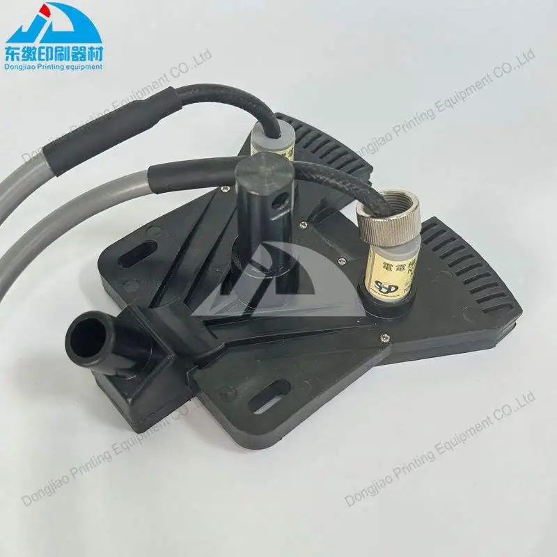 Offset Printing Spare Parts Feeder Blower CA23889P00 for Komori Replacement Spare Parts Imported Nozzle CA2-3889-P00
Offset Printing Spare Parts Feeder Blower CA23889P00 for Komori Replacement Spare Parts Imported Nozzle CA2-3889-P00