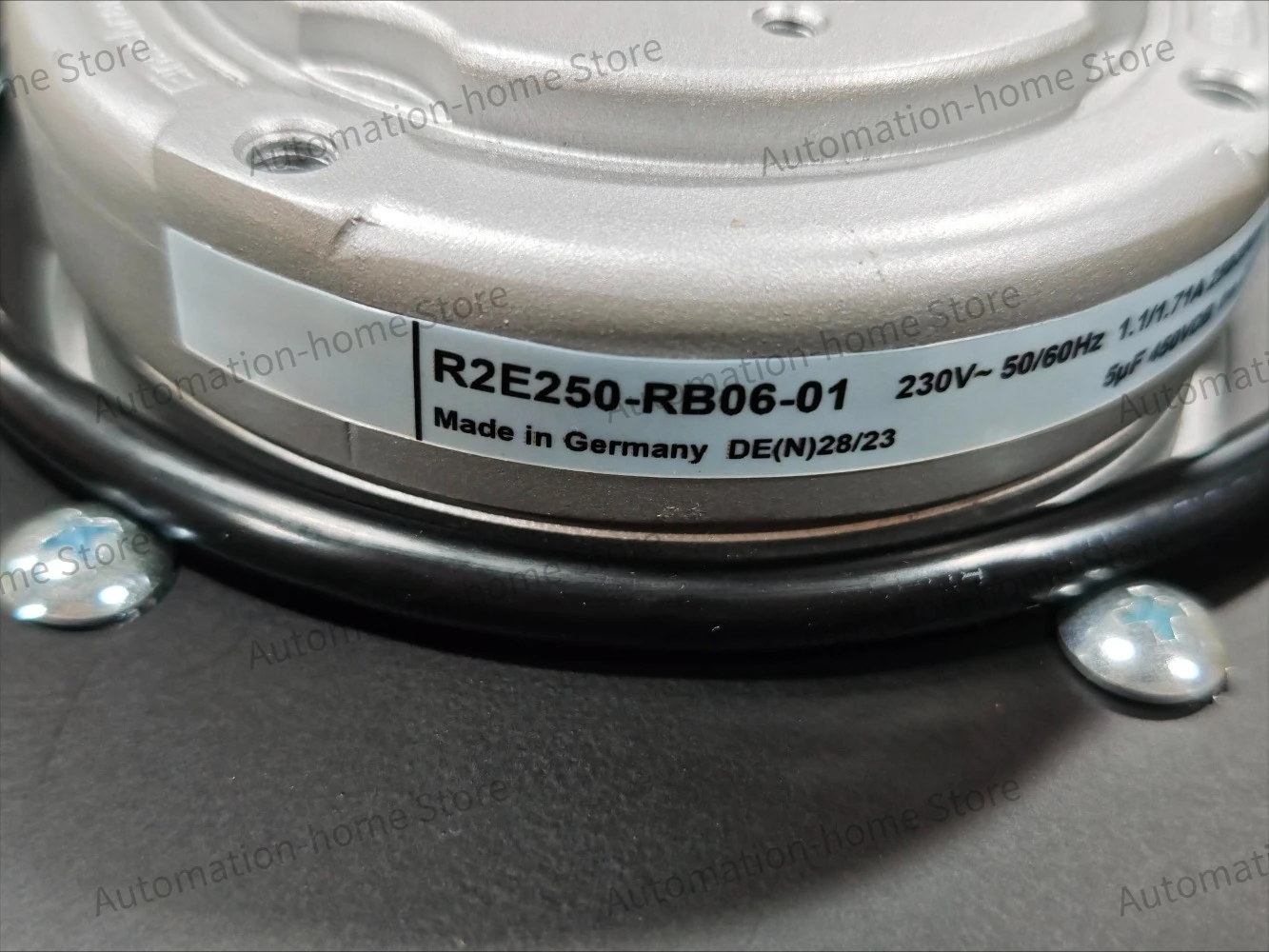Brand new R2E250-RB06-01 R2E250 RB06 01 230V~ 50/60HZ 250/390W Inverter Fan Fast delivery
Brand new R2E250-RB06-01 R2E250 RB06 01 230V~ 50/60HZ 250/390W Inverter Fan Fast delivery