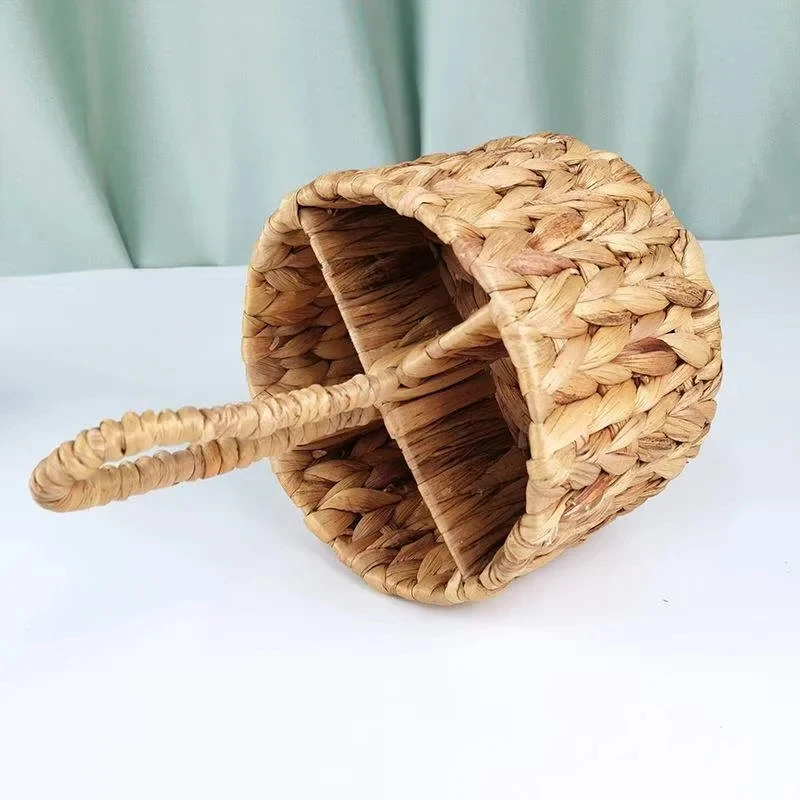 Hand-Woven Small Portable Storage Basket With Handles Water Hyacinth Knife Fork Rack Desk Accessories For Home And Kitchen
Hand-Woven Small Portable Storage Basket With Handles Water Hyacinth Knife Fork Rack Desk Accessories For Home And Kitchen
